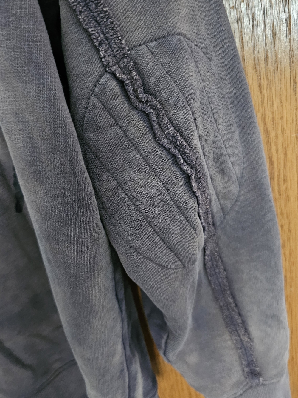 FINAL..Harley-Davidson Brown Weathered Look Hoodie - Picture 8 of 9